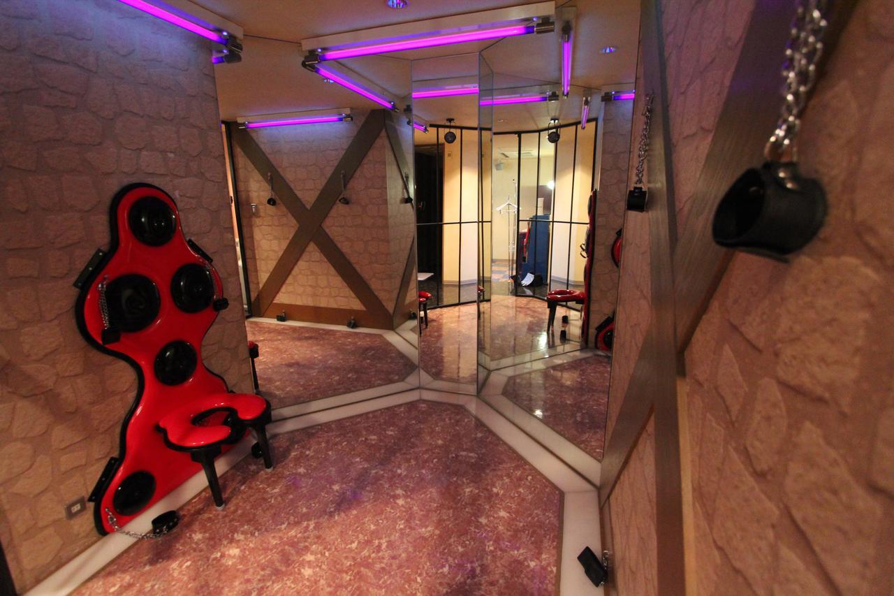 Love hotel Lala (adults Only) 2*